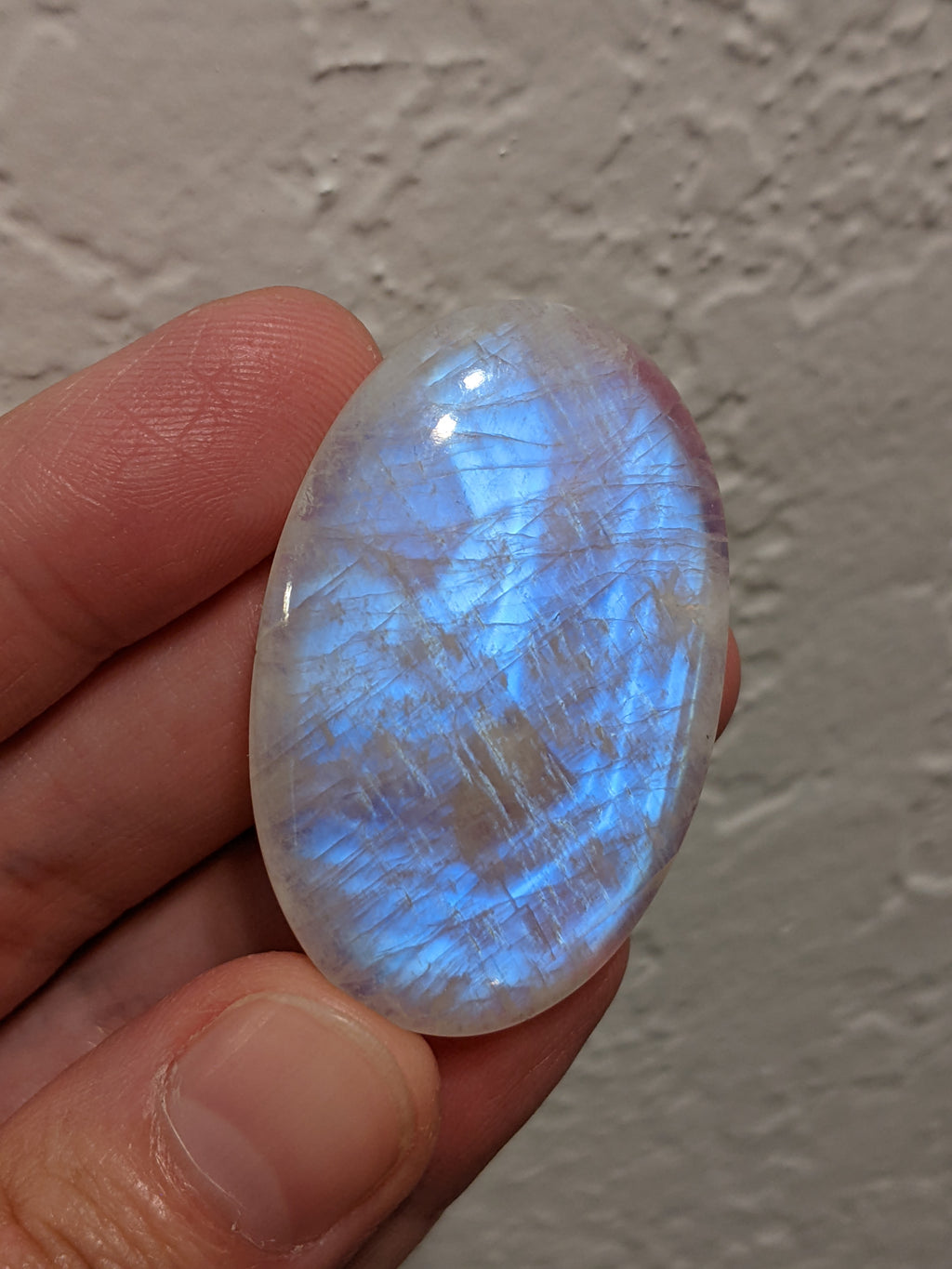 Huge 104.50 CTS Flashy Rare Blue Moonstone Cabochon