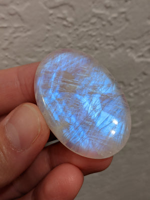 Huge 104.50 CTS Flashy Rare Blue Moonstone Cabochon